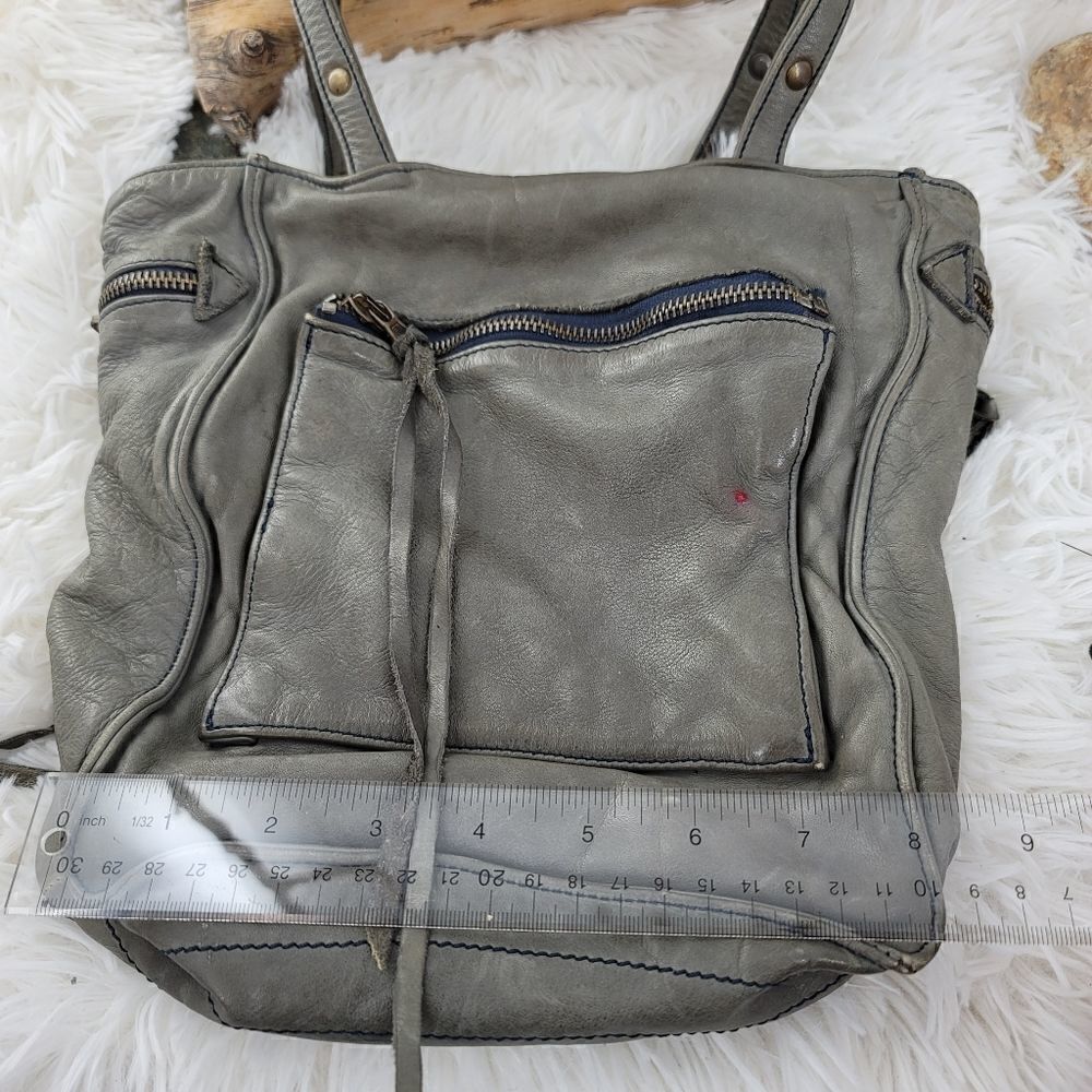 Zadig and Voltaire slouchy leather cargo bag - Picture 3 of 13